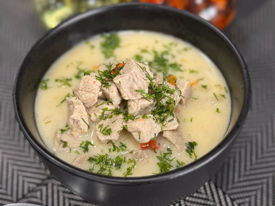 Imagine din meniu cu Ciorba de porc a la grec