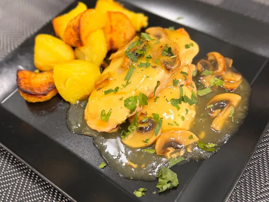 Imagine din meniu cu Pui italian