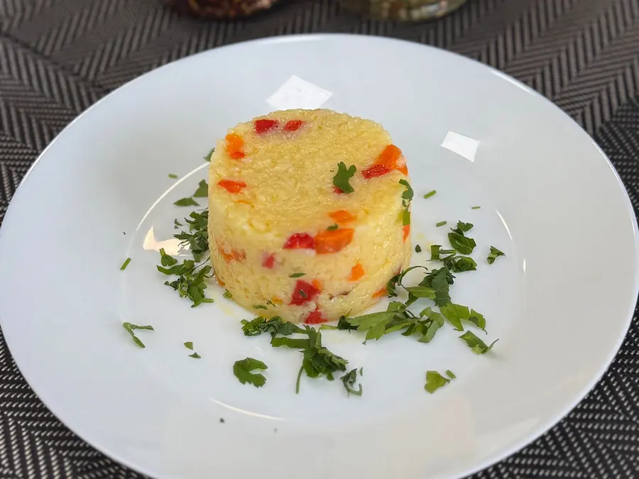 Imagine din meniu cu Orez cu legume proaspete