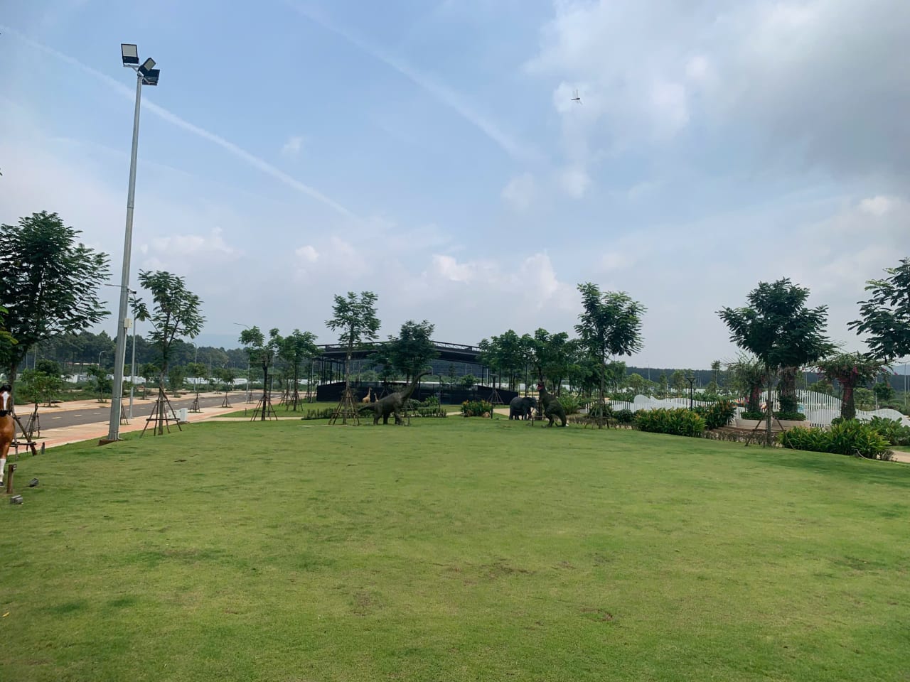 Không gian sống trong lành và an ninh tại khu đô thị The Link City Dầu Giây