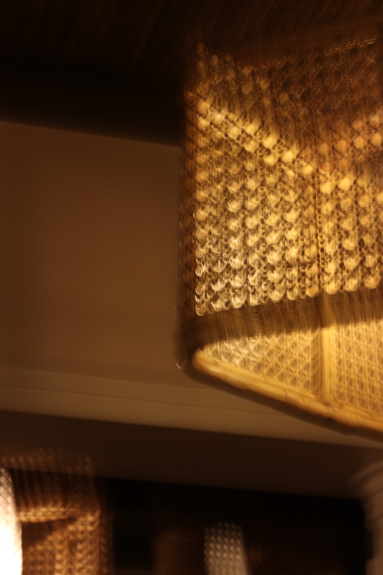 Where Light Finds Texture