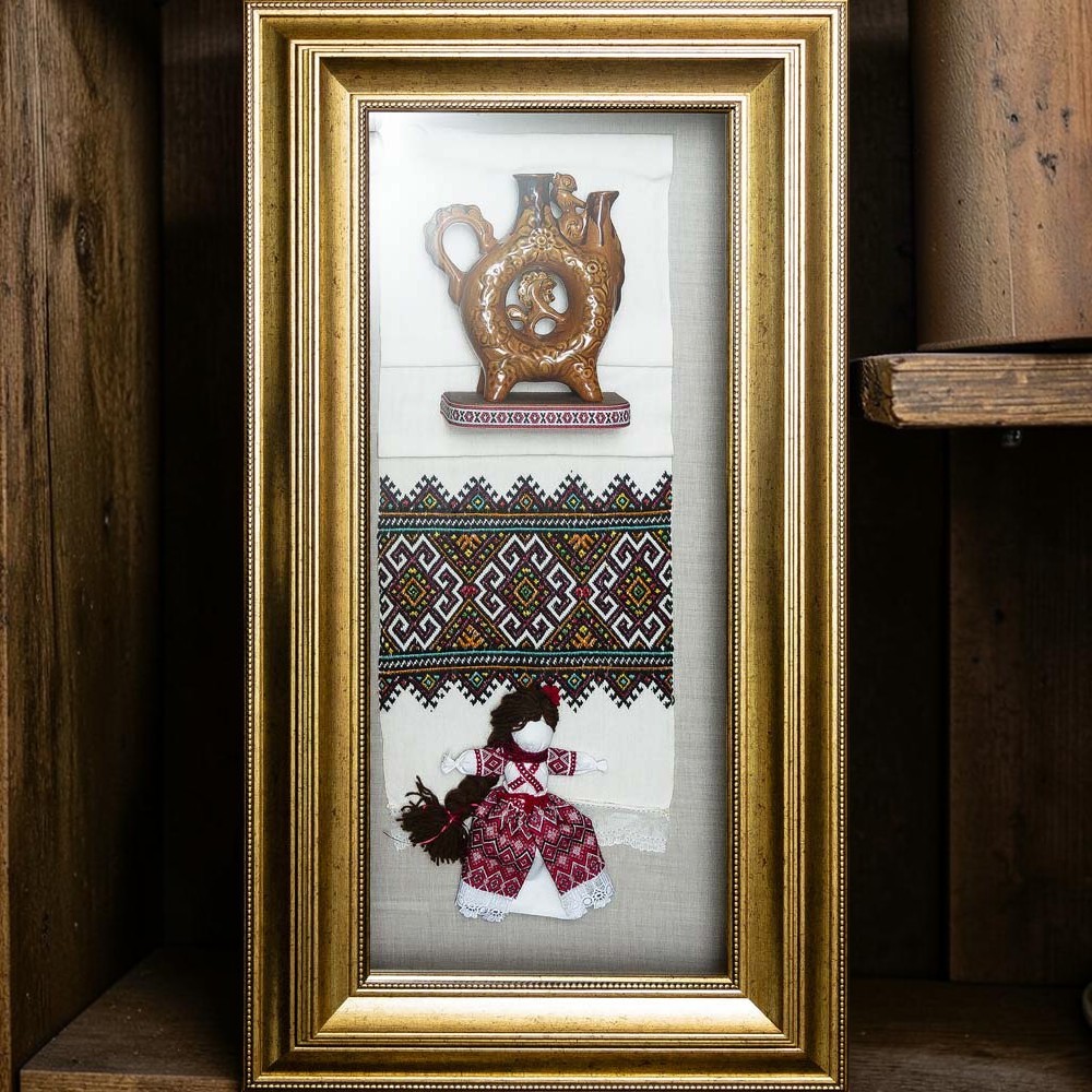 Мистецький колаж художня інтер'єрна композиція Берегиня роду 630x1140x150 мм