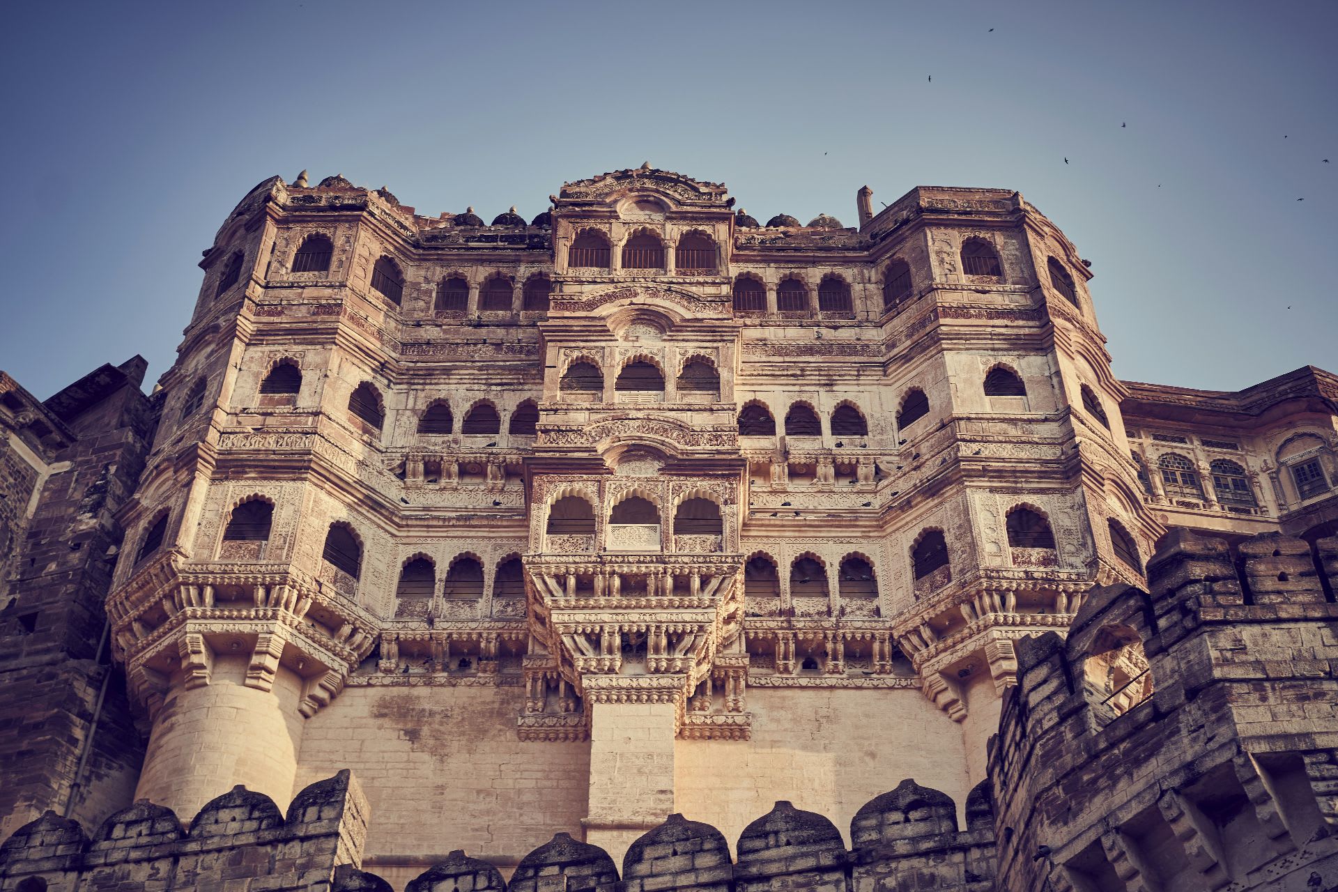 mehrangarh fort, biggest fort of india, rajasthnai architecture 