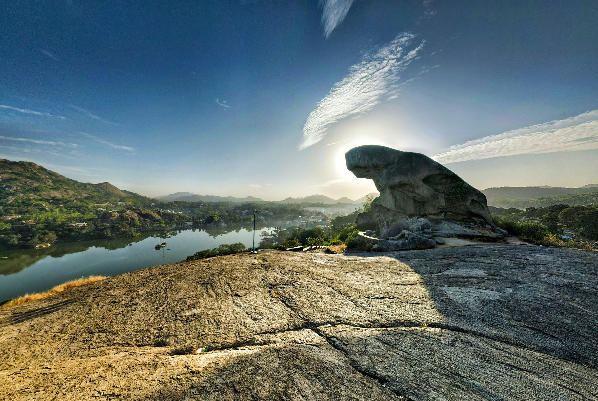 tod rock in mount abu, best spot in mount abu, picnic spot in mount abu