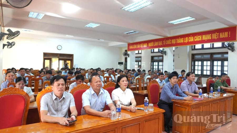 Các đại biểu tham gia tập huấn - Ảnh: H.T
