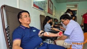 Lan tỏa 'Giọt hồng doanh nhân' năm 2026