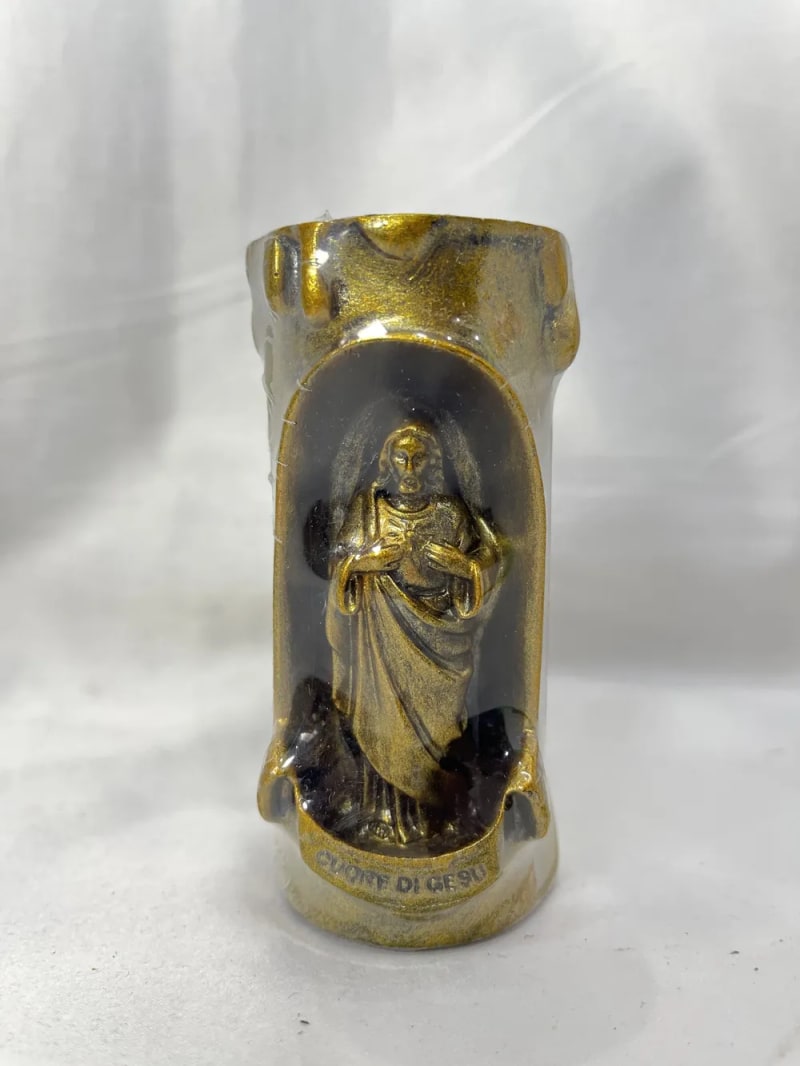 TEMPAT LILIN YESUS GOLD