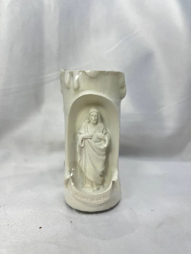 Tempat Lilin Yesus Polos