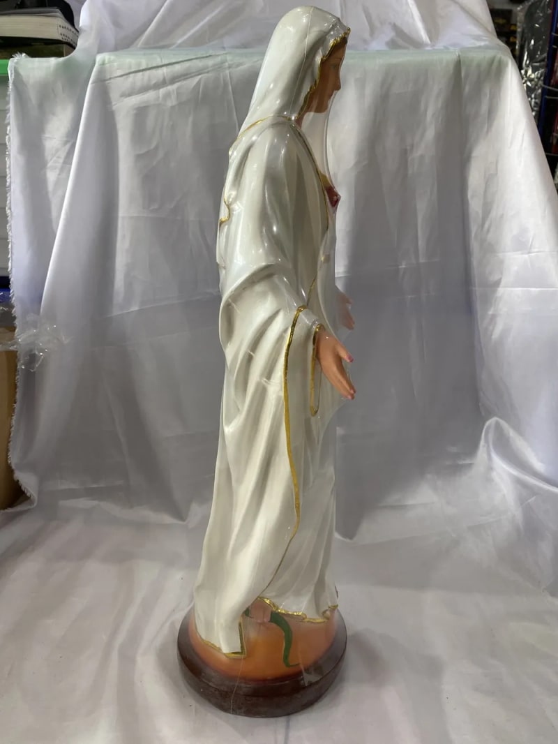 PATUNG MTT HK PUTIH MUTIARA 60 CM