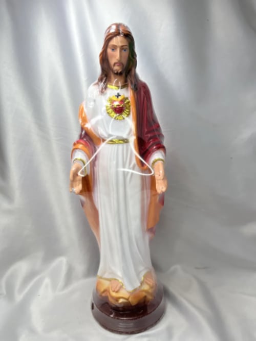 PATUNG YESUS TANGAN TERBUKA 40 CM