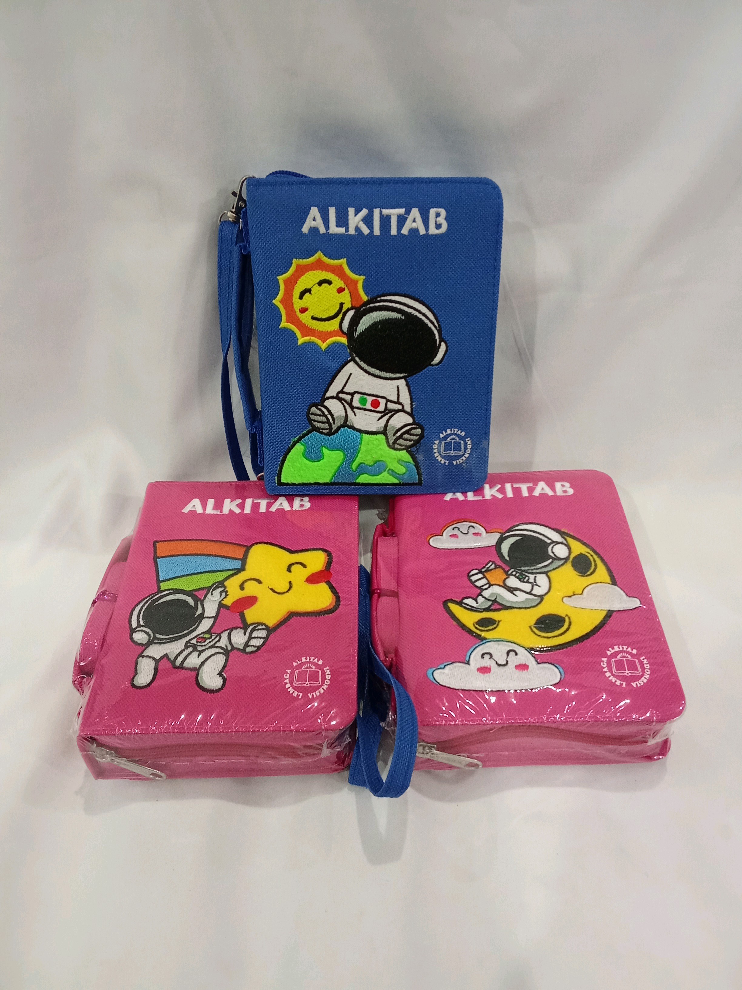 Alkitab Kecil Astronot