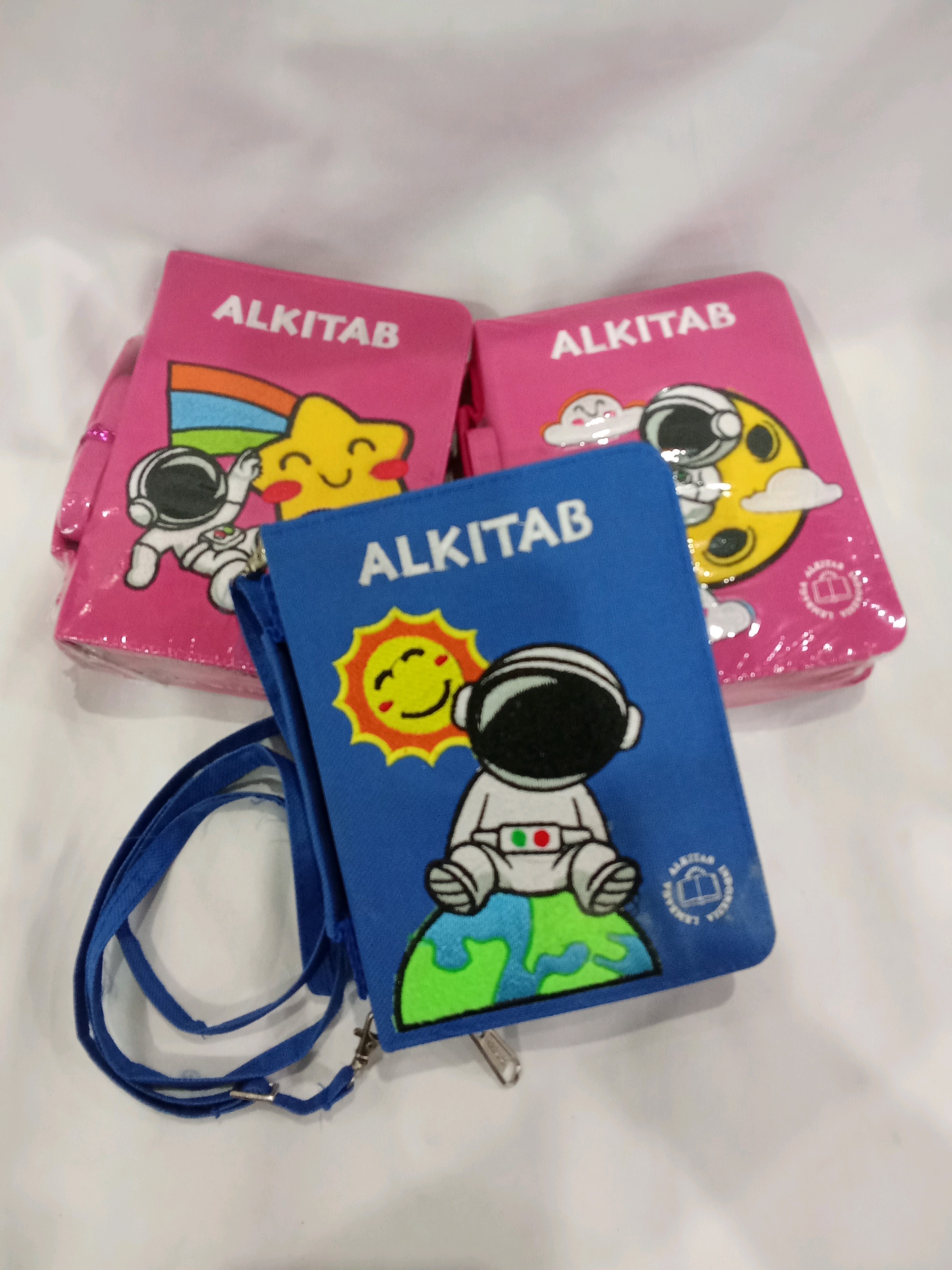 Alkitab Kecil Astronot