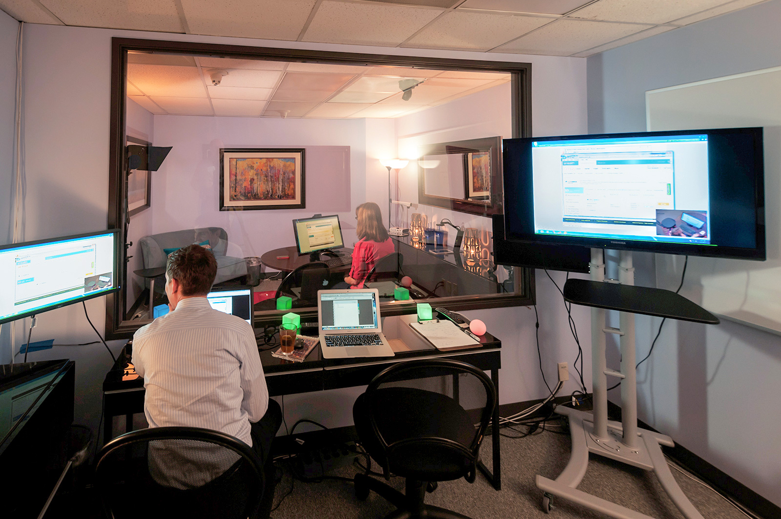 A setup for onsite usability testing inside a testing lab.