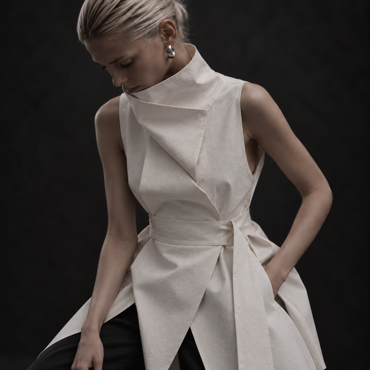 NULO Sculpt Vest