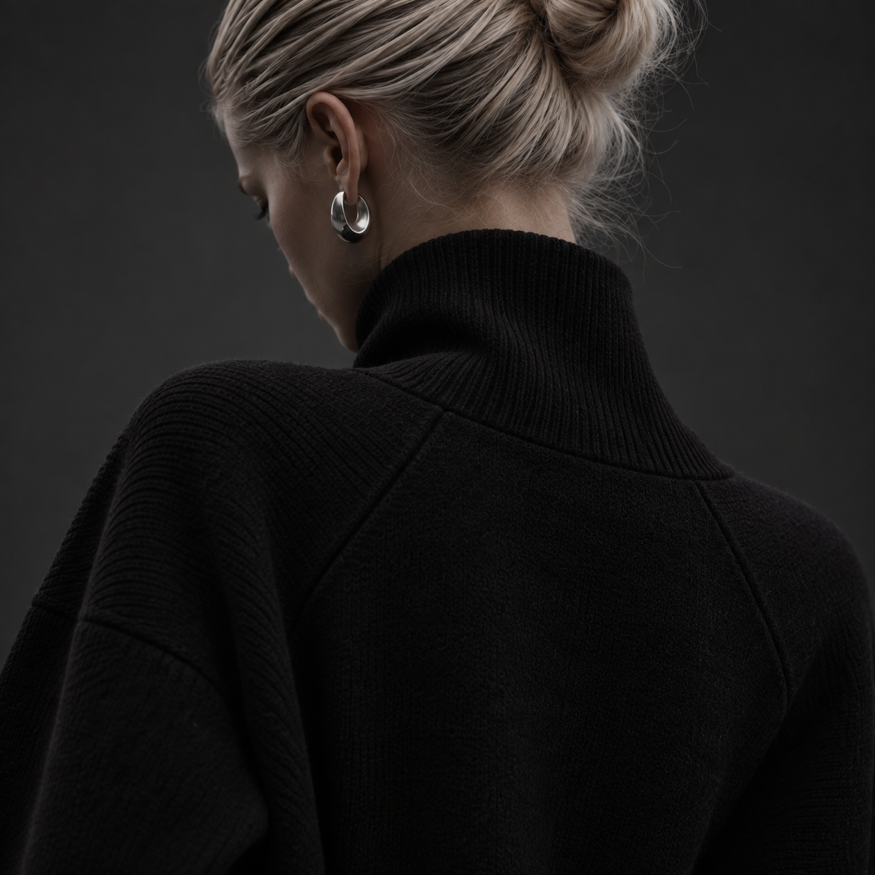 NULO Void Knit