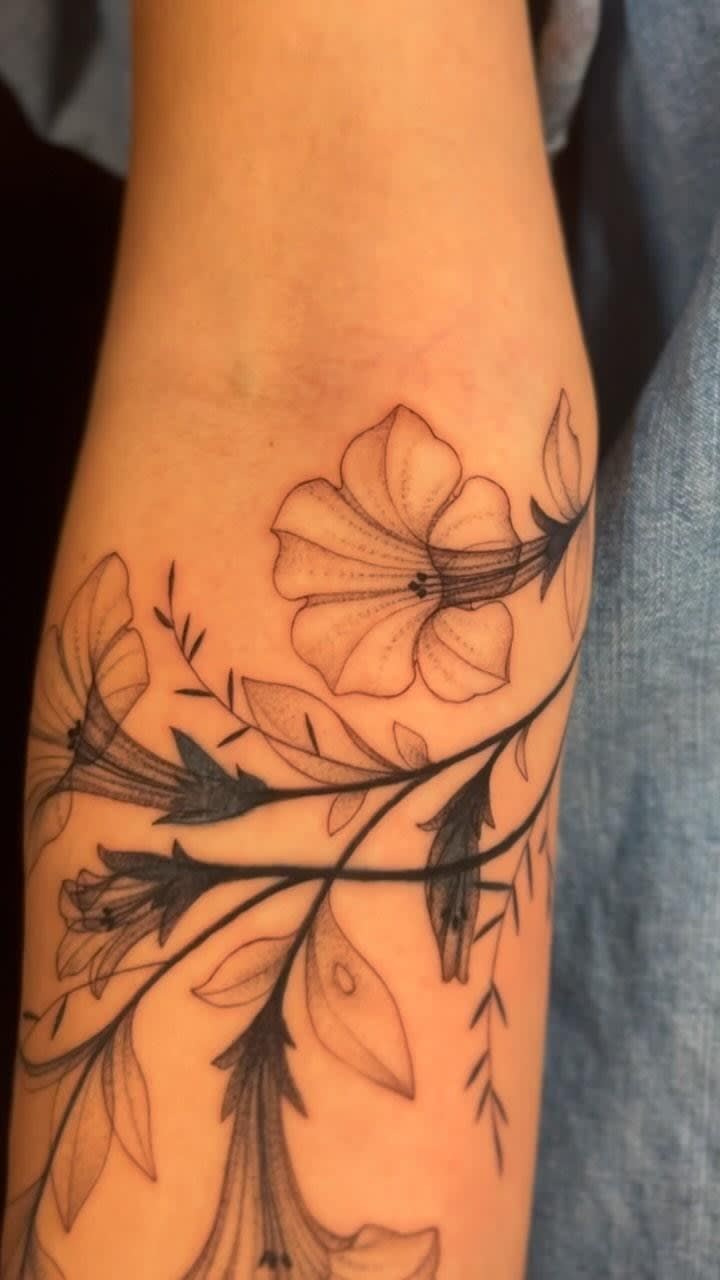 Tatuagem 2 por ju.linhas em Belo Horizonte