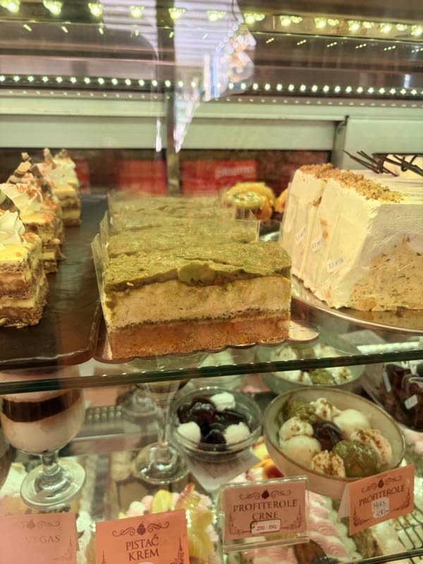 High protein pistachio cream cake