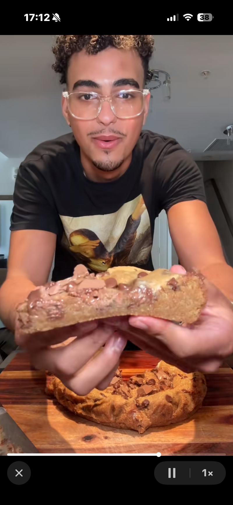 Cookie Géant à la Poêle aux Pépites de Chocolat