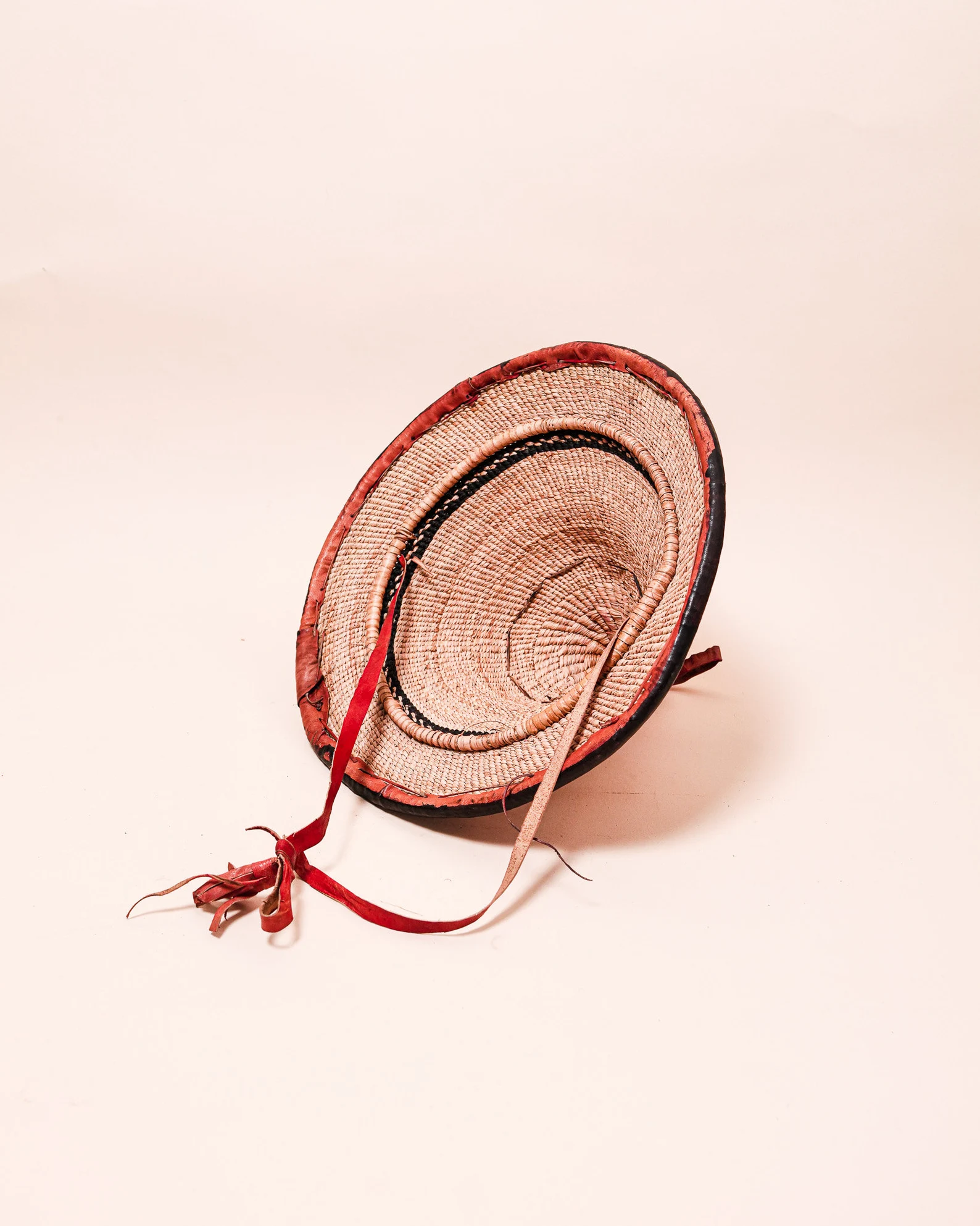 Chapeau traditionnel Peul – Artisanat d'Afrique de