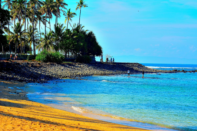 Wisata Lombok Pantai Senggigi