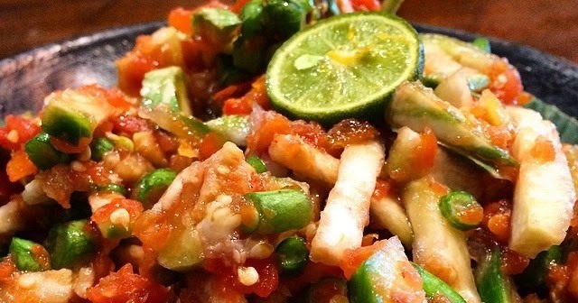 Makanan Khas NTB - Beberuk Terong Makanan Khas NTB - Beberuk Terong