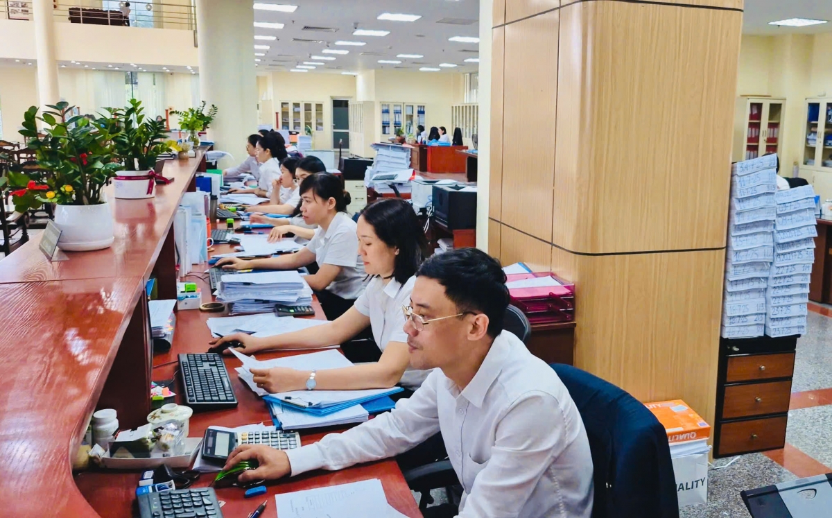 Đoàn kết và Chuyển đổi số: Động lực then chốt cho thành công vượt trội của Kho bạc Nhà nước khu vực XIII Đoàn kết và Chuyển đổi số: Động lực then chốt cho thành công vượt trội của Kho bạc Nhà nước khu vực XIII