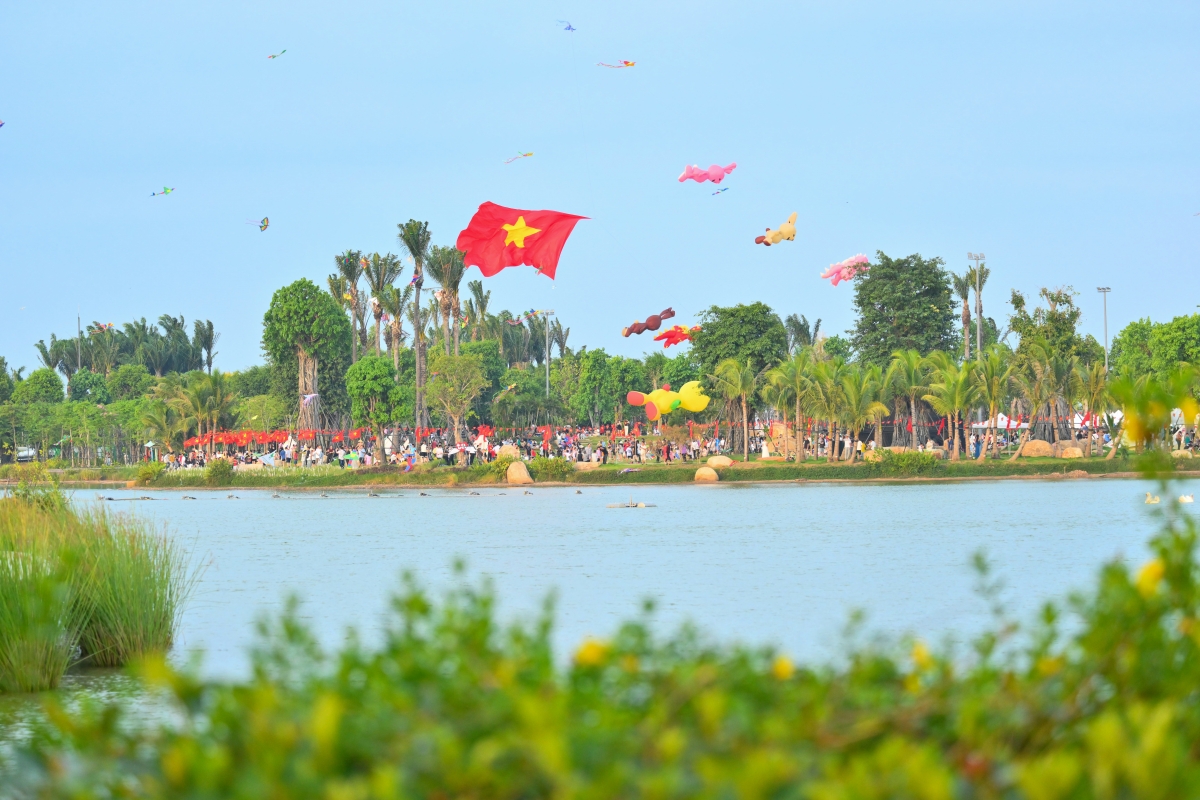 Ecopark ra mắt Rừng Phượng – đáp ứng nhu cầu của nhiều gia đình có con nhỏ trong độ tuổi đến trường