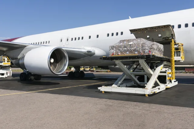 希斯路機場罷工 - 英國 — Crane Worldwide Logistics