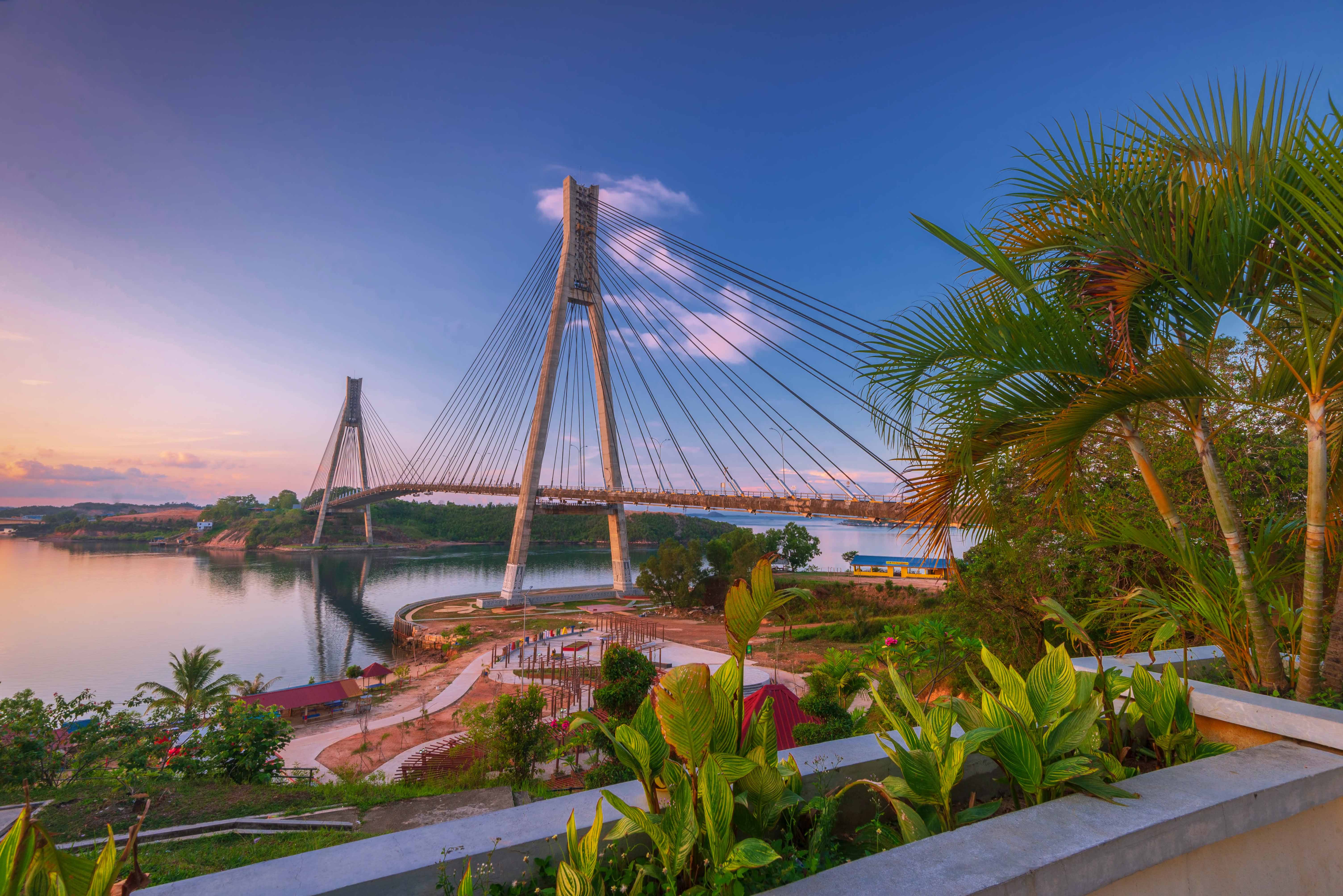 AdobeStock_260436095 copy