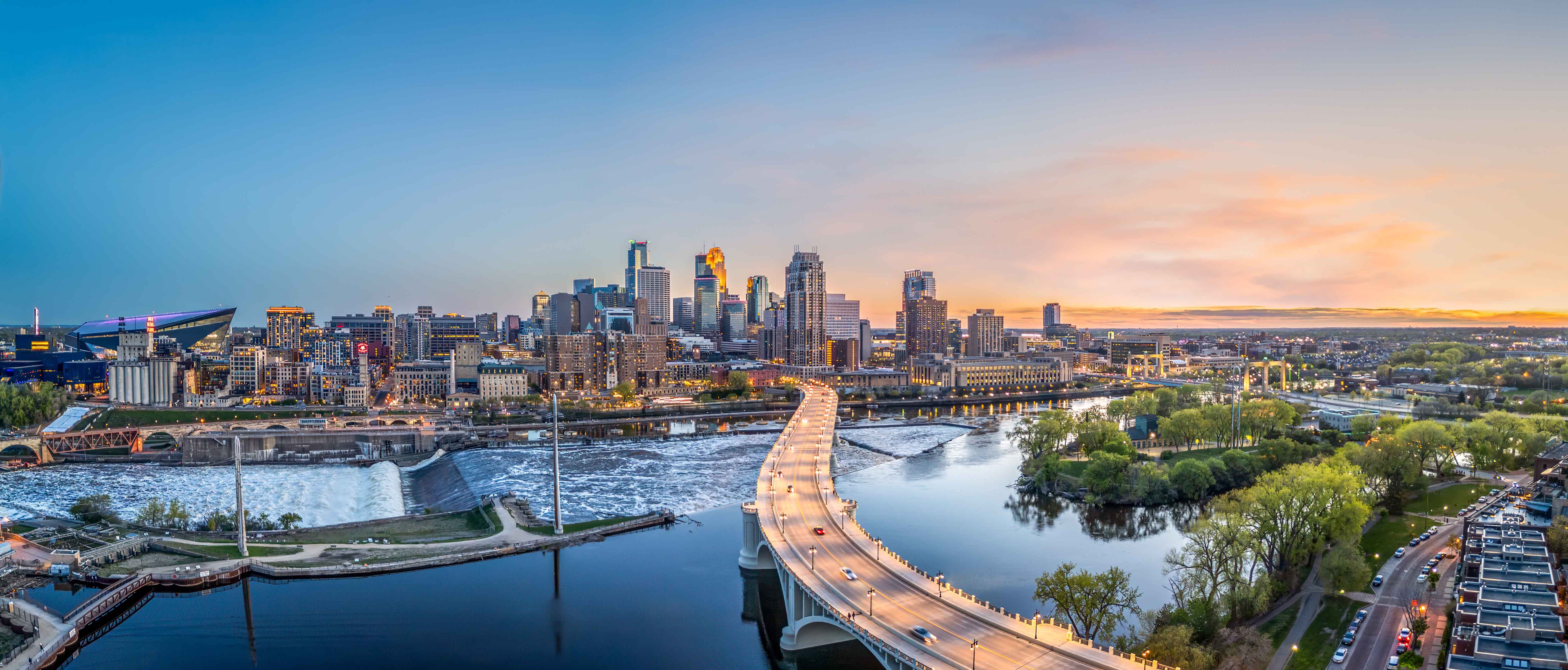 Skyline von Minneapolis, USA und Logistikdrehscheibe