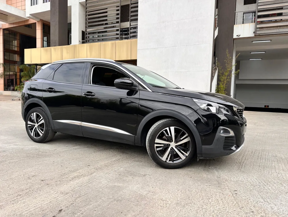 PEUGEOT 3008 ALLURE