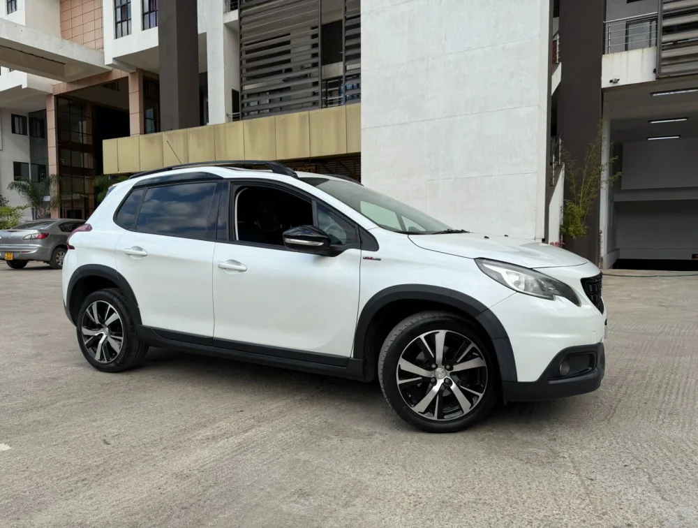 PEUGEOT 2008 GTLINE - PRG Motors Ltd