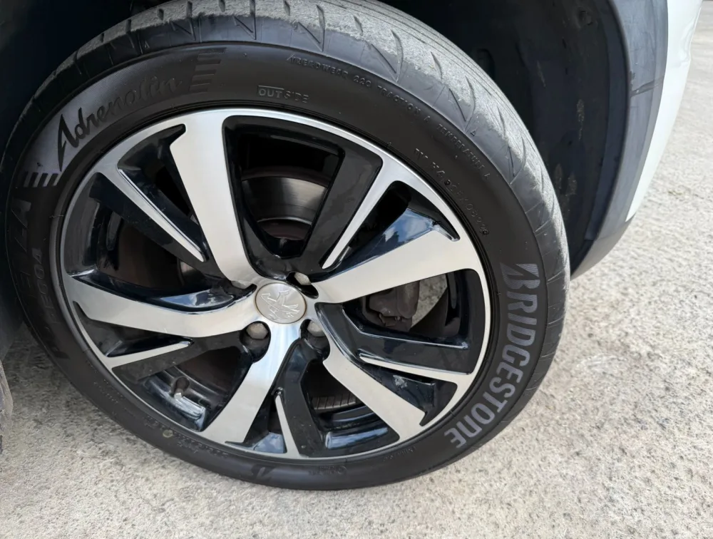 PEUGEOT 2008 GTLINE - PRG Motors Ltd
