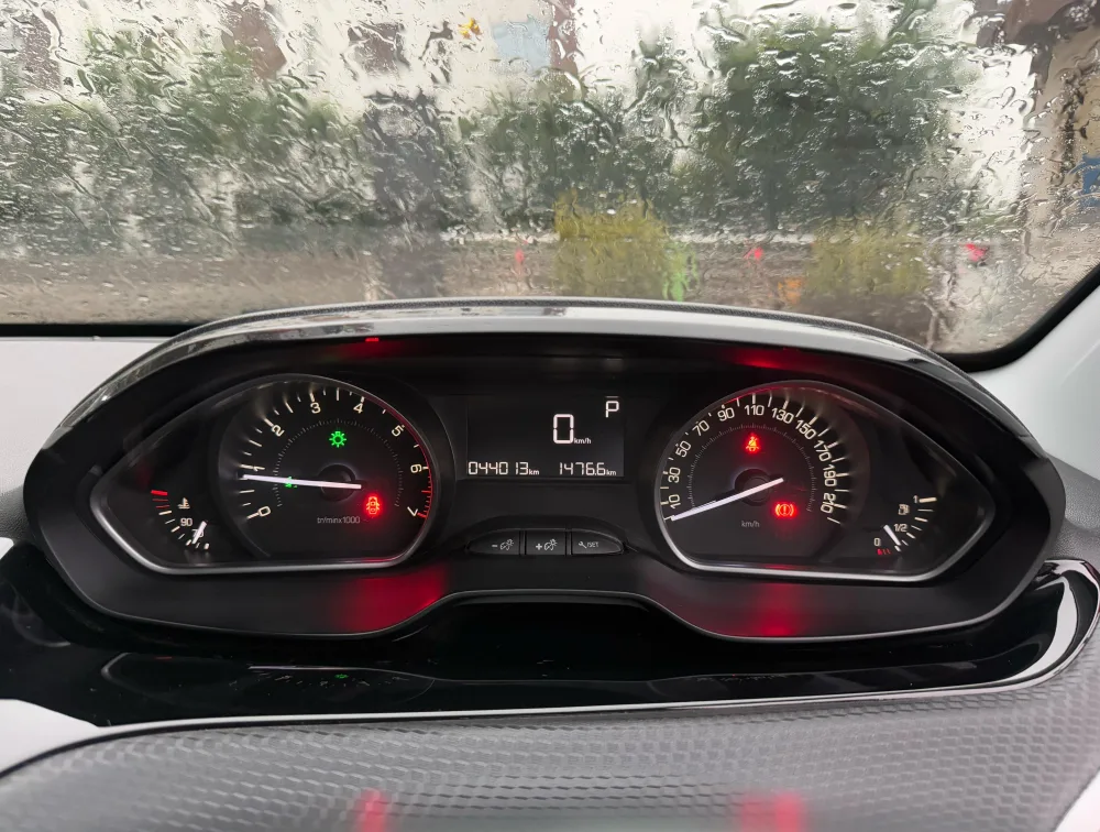 PEUGEOT 208 ALLURE - PRG Motors Ltd