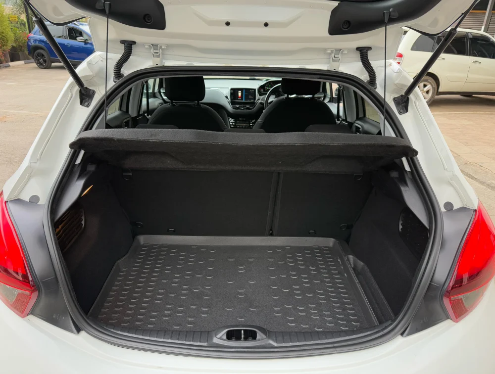 PEUGEOT 208 ALLURE TECH EDITION - PRG Motors Ltd