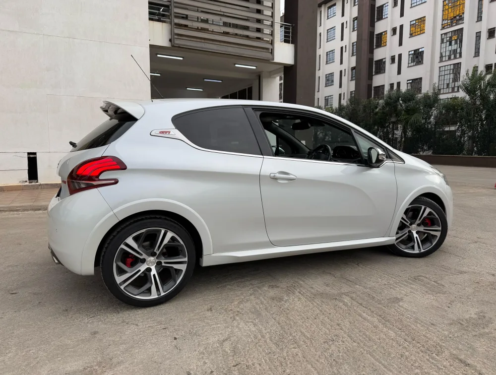 PEUGEOT 208 GTI - PRG Motors Ltd