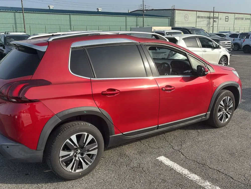 PEUGEOT 2008 ALLURE MOONROOF - PRG Motors Ltd