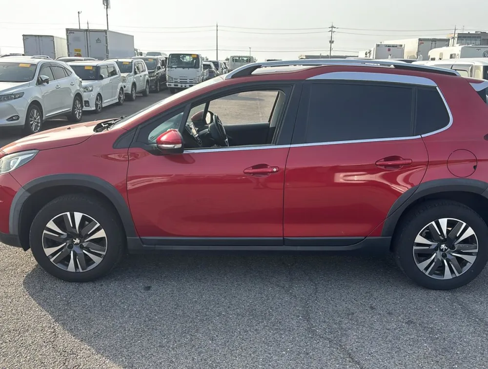 PEUGEOT 2008 ALLURE MOONROOF - PRG Motors Ltd