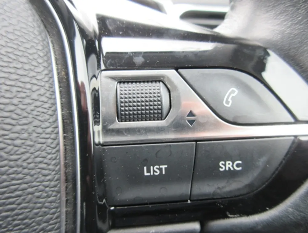 PEUGEOT 3008 CROSSCITY - PRG Motors Ltd