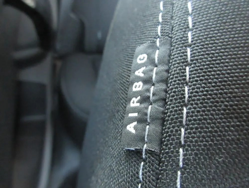 PEUGEOT 208 ALLURE - PRG Motors Ltd