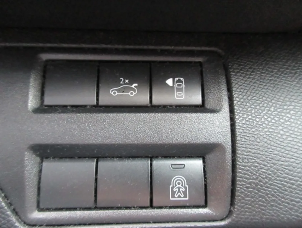 PEUGEOT 3008 GTLINE SUNROOF - PRG Motors Ltd