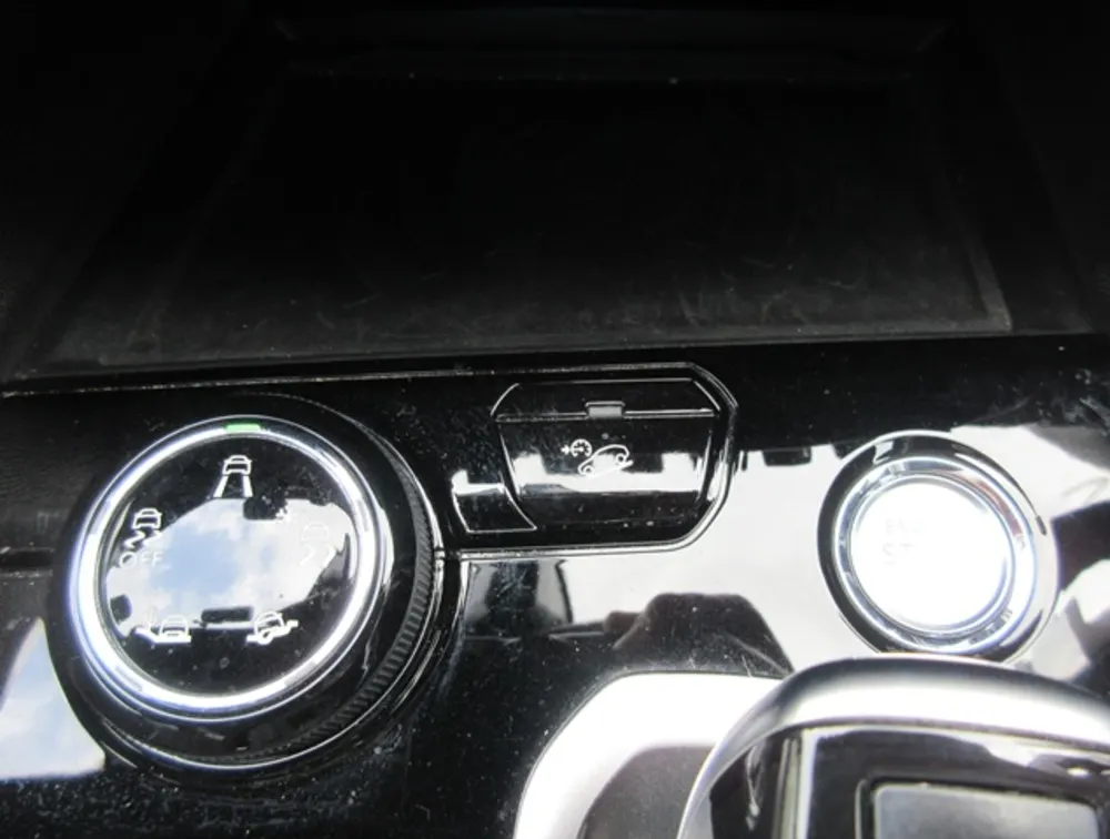 PEUGEOT 3008 GTLINE SUNROOF - PRG Motors Ltd
