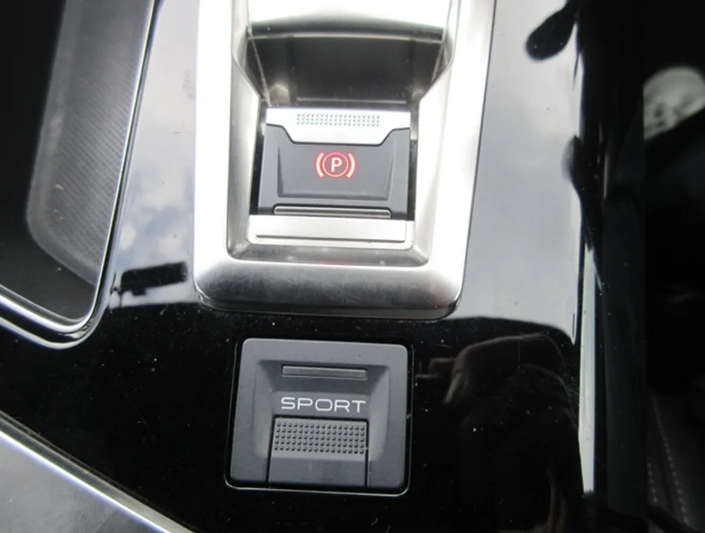 PEUGEOT 3008 GTLINE SUNROOF - PRG Motors Ltd