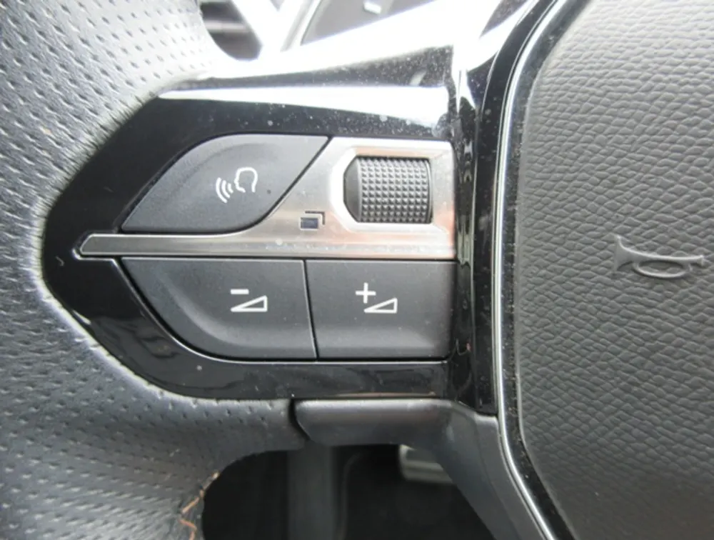 PEUGEOT 3008 GTLINE SUNROOF - PRG Motors Ltd