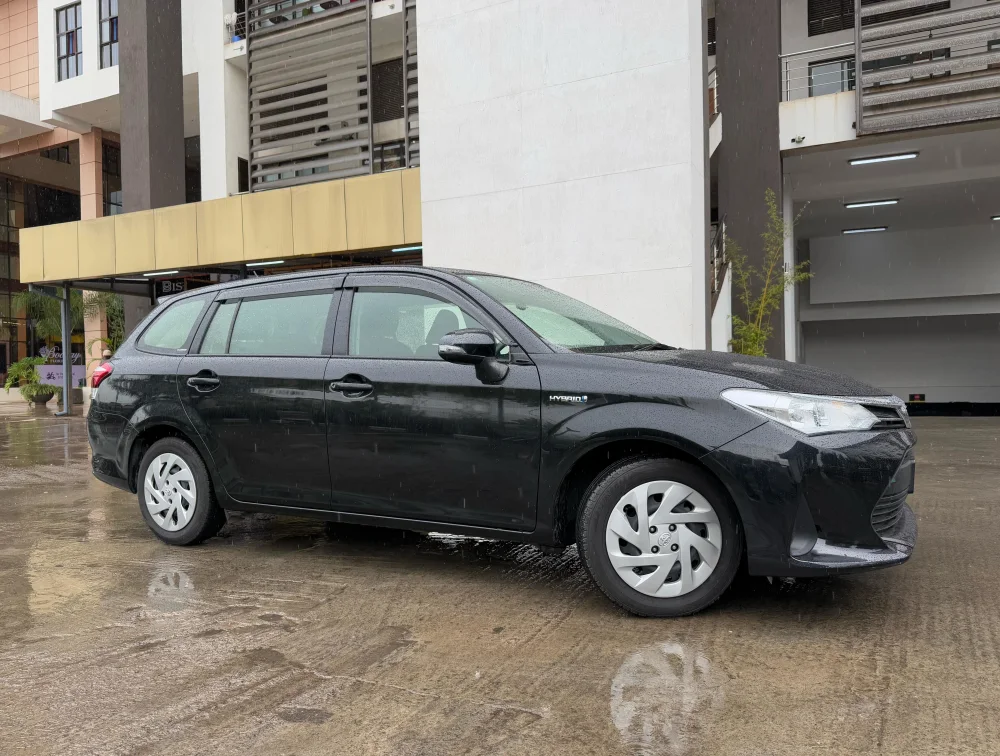 TOYOTA FIELDER HYBRID - PRG Motors Ltd