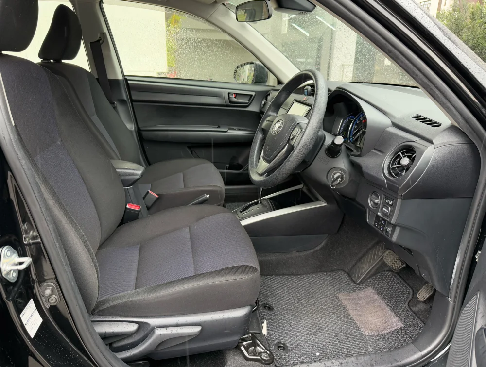TOYOTA FIELDER HYBRID - PRG Motors Ltd