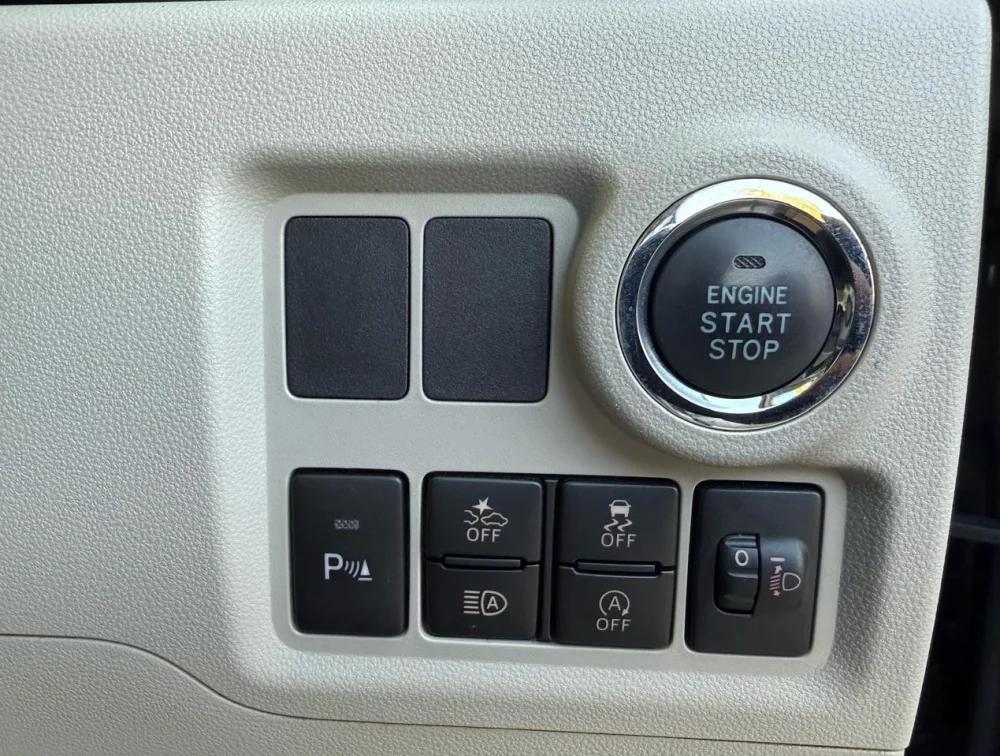 TOYOTA PASSO - PRG Motors Ltd