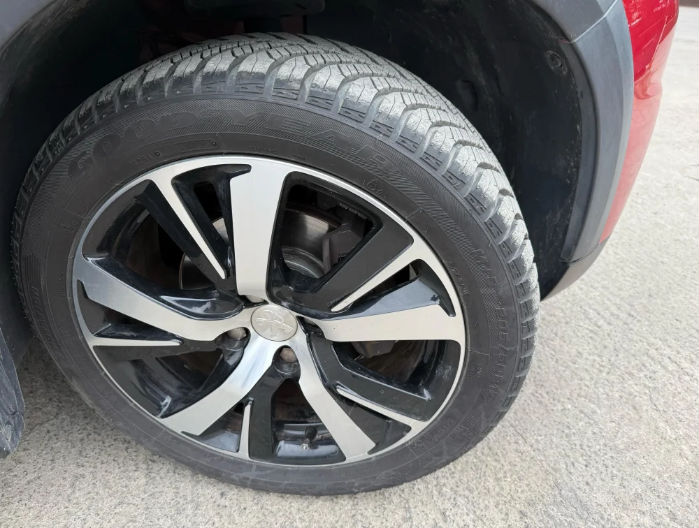 PEUGEOT 2008 GTLINE - PRG Motors Ltd