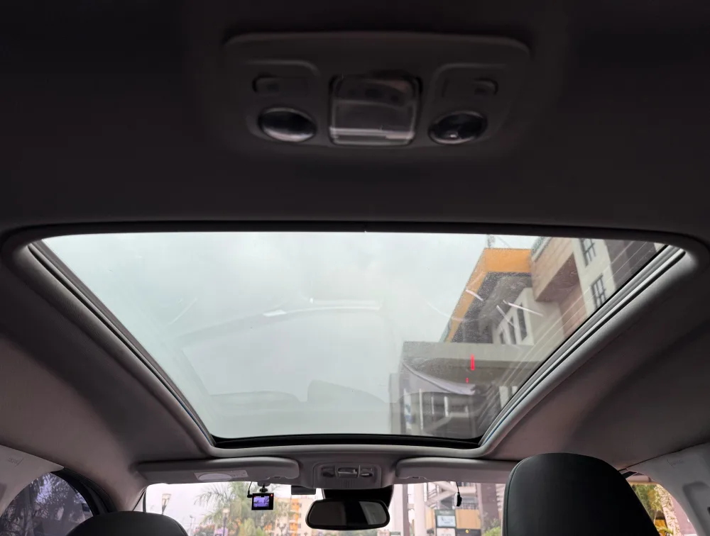 PEUGEOT 2008 ALLURE MOONROOF - PRG Motors Ltd