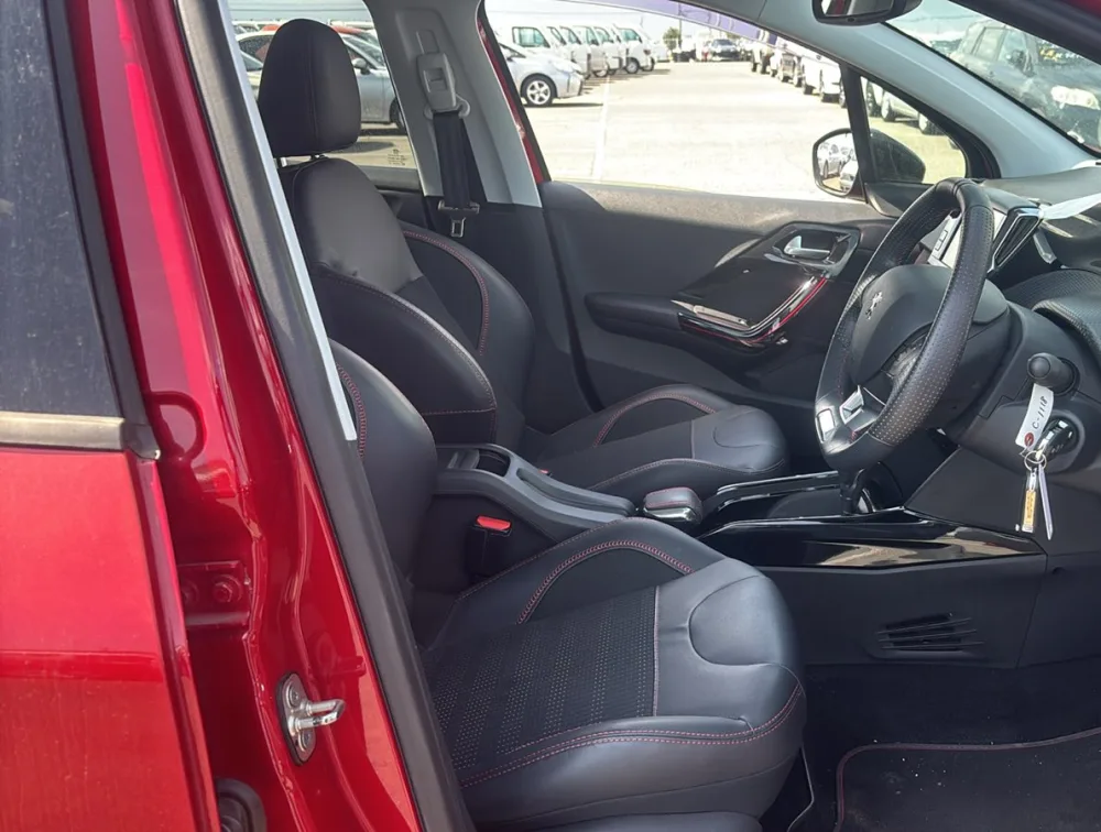 PEUGEOT 2008 GTLINE - PRG Motors Ltd